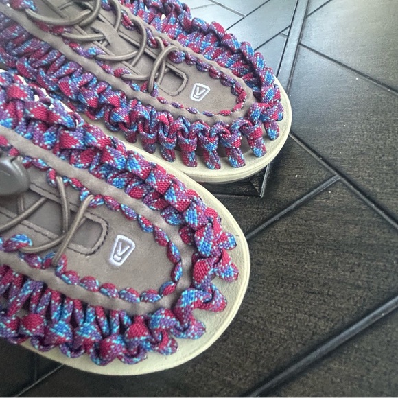 KEEN red and blue woven comfort contour sandals Men's US size 10 EU 43 flex zone - Picture 6 of 9